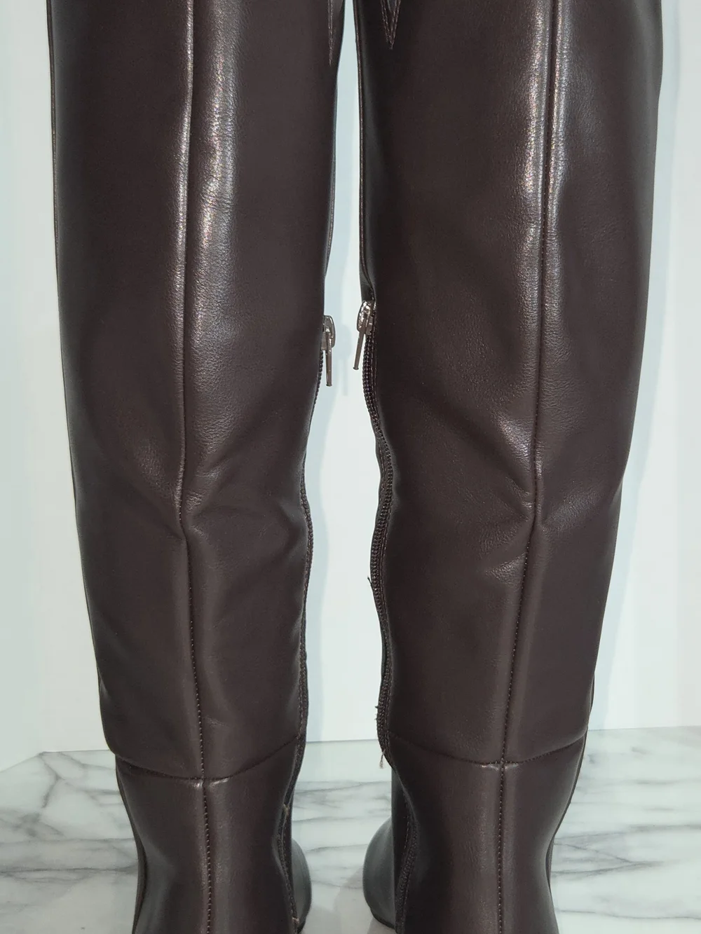 Sugar Women's Brown Knee High Riding Boots Round Toe Side Zip Faux Leather 6 M
